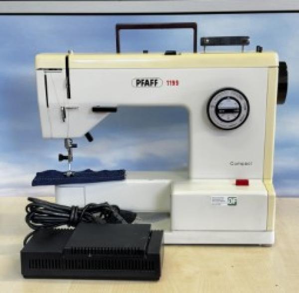 Pfaff 1199 Compact